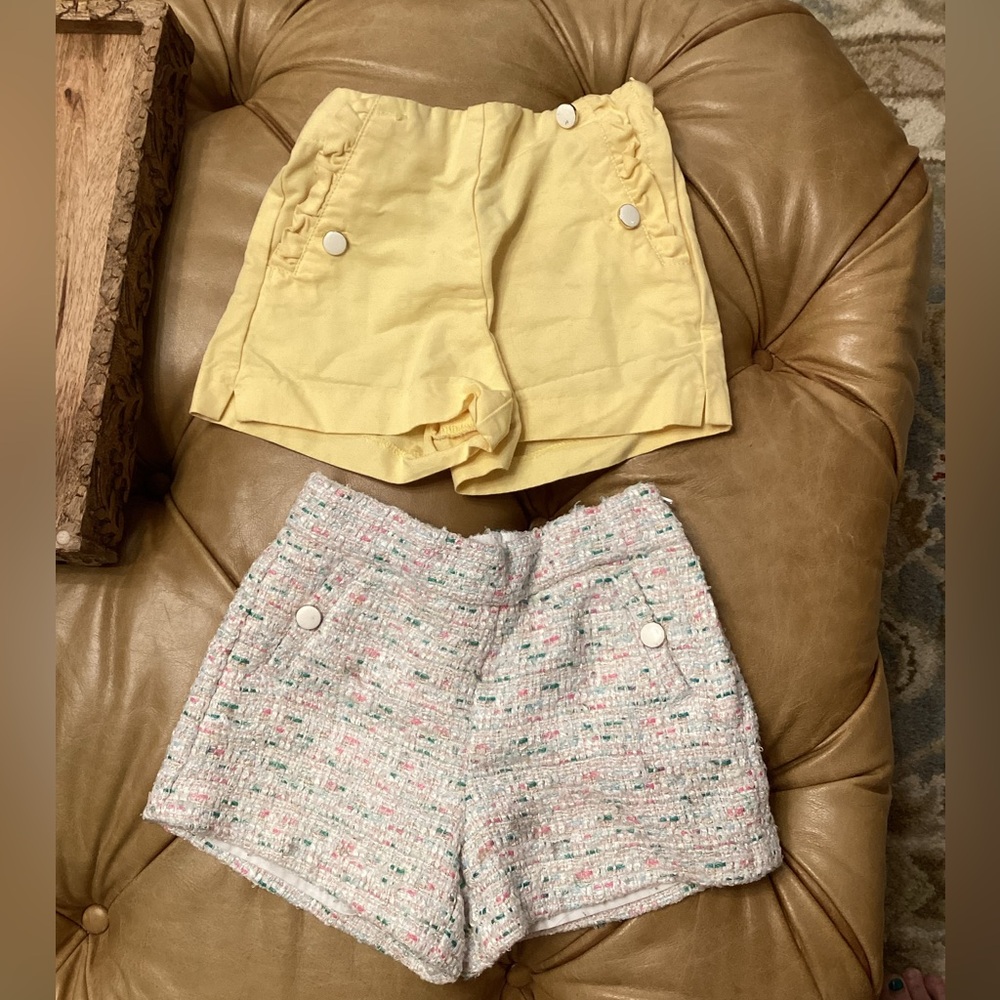 2 pairs of Janie and Jack shorts size 6 tweed and yellow
